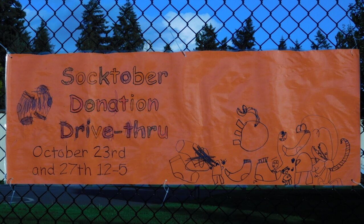201028.Family.Socktober.CK.2..jpg